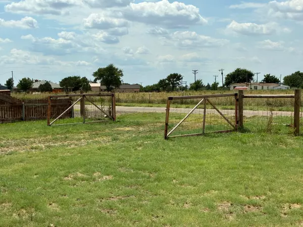 Canyon, TX 79015,7915 BLUE GRASS RD