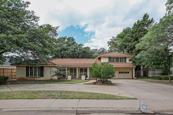 2202 S TRAVIS ST, Amarillo, TX 79109