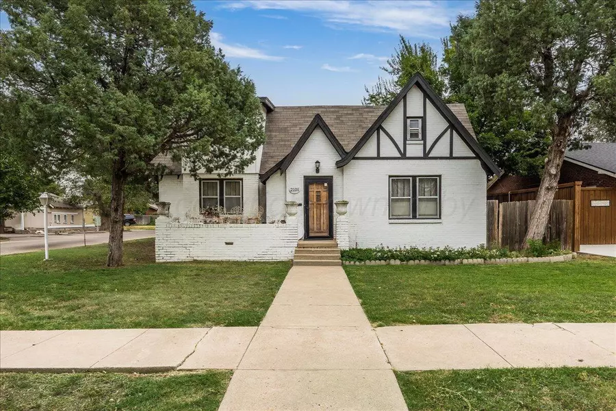 2101 S HUGHES ST, Amarillo, TX 79109
