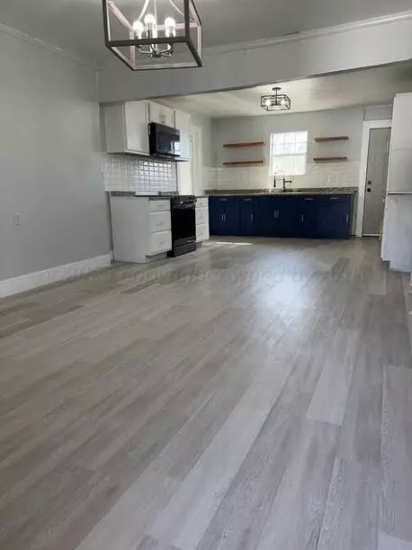 Hereford, TX 79045,411 W 4th ST