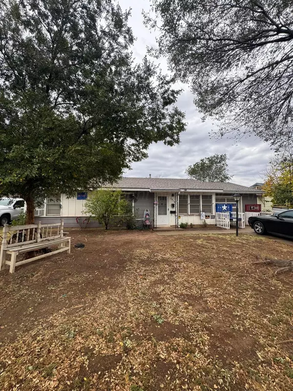 2413 Poplar ST, Amarillo, TX 79107