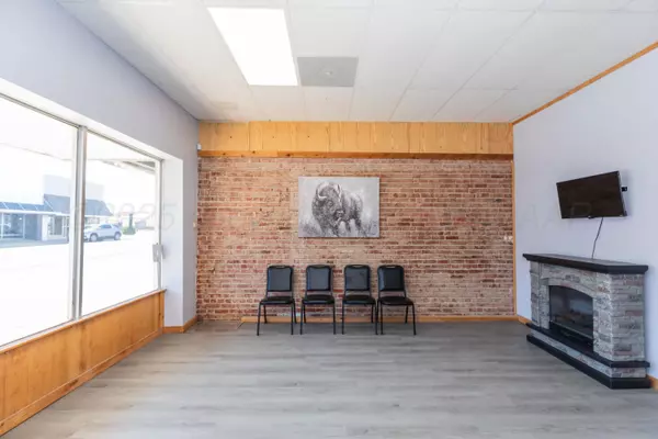 Shamrock, TX 79079,211 N Main ST