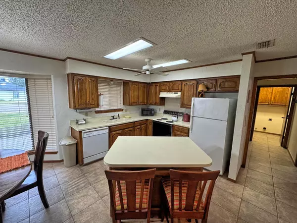 Perryton, TX 79070,2506 S Fordham DR