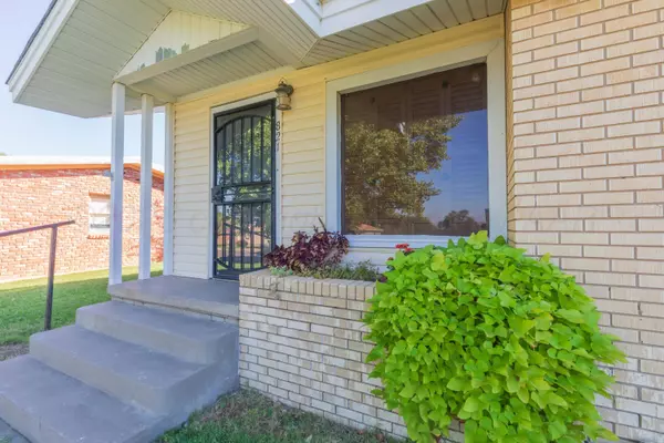 Canadian, TX 79014,821 S Fifth ST