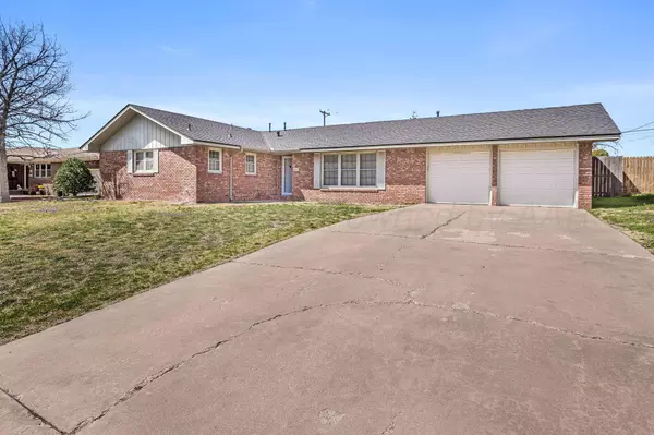 2115 N Chestnut DR, Pampa, TX 79065