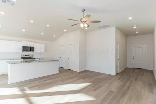 Amarillo, TX 79124,3007 Farmyard DR