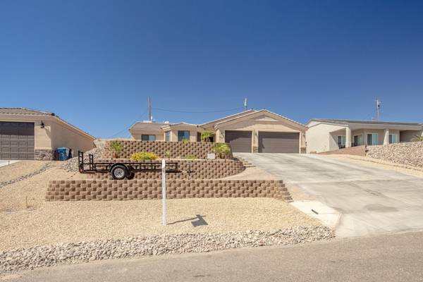 4233 Comstock Dr, Lake Havasu City, AZ 86406