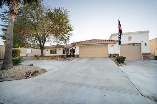 1391 Tamarack Dr, Lake Havasu City, AZ 86404