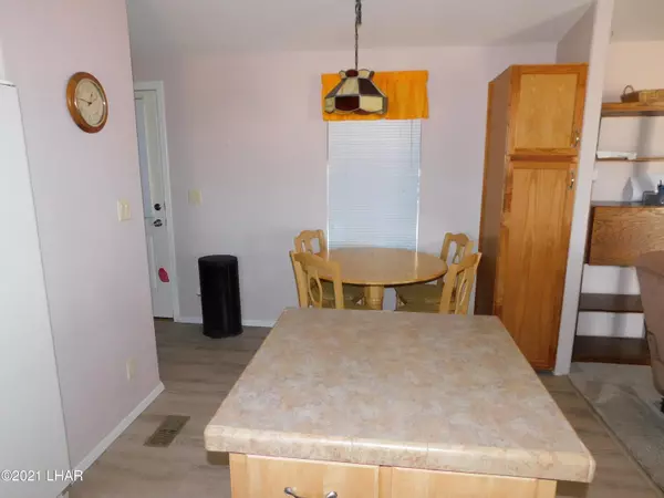 Bouse, AZ 85325,33318 Horizon WAY