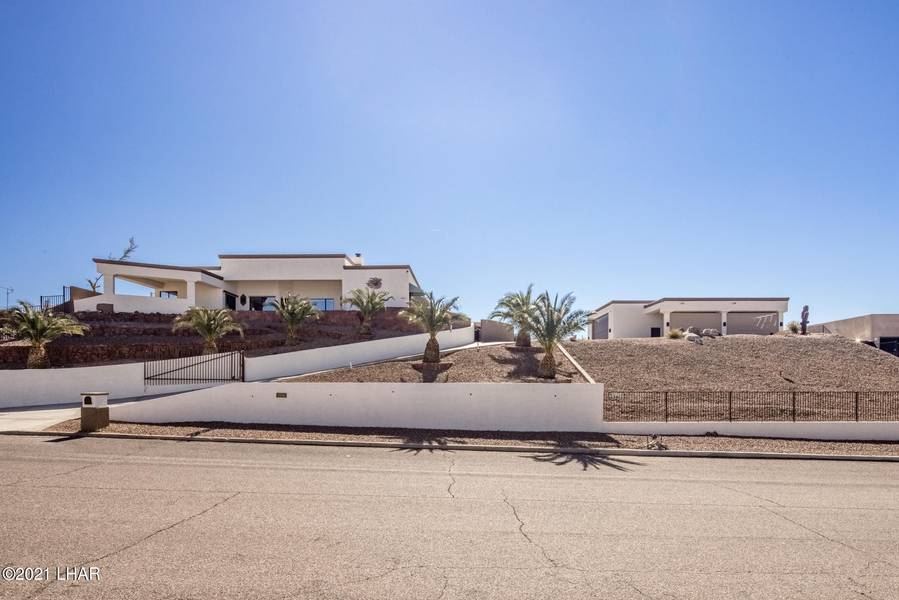 2584 Ascot Dr, Lake Havasu City, AZ 86403