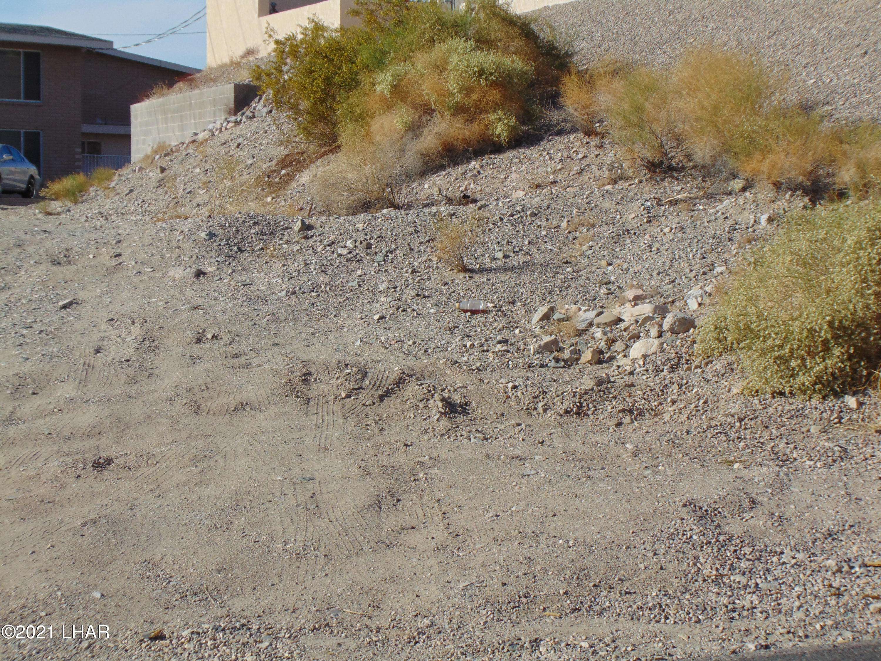 Lake Havasu City, AZ 86403,2735 Minnow Ln