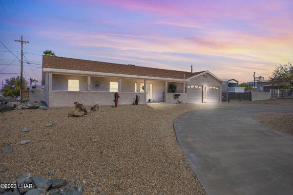 2535 Smoketree Ave N, Lake Havasu City, AZ 86403