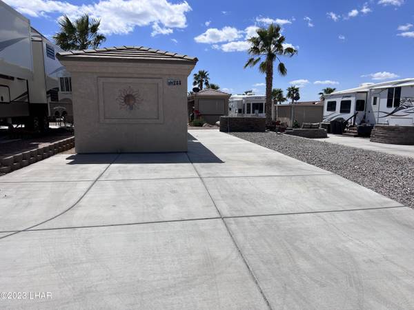 Lake Havasu City, AZ 86404,1905 Victoria Farms Rd #244