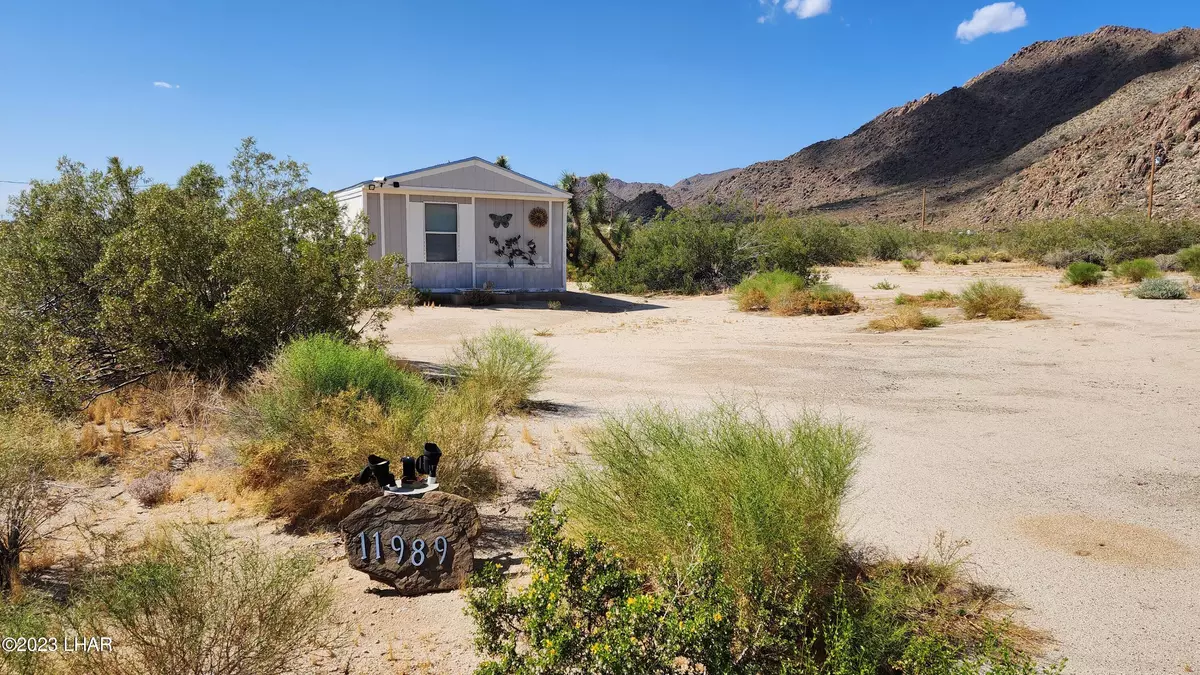 Yucca, AZ 86438,11989 Howard Rd