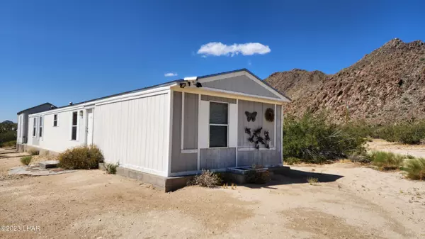 Yucca, AZ 86438,11989 Howard Rd