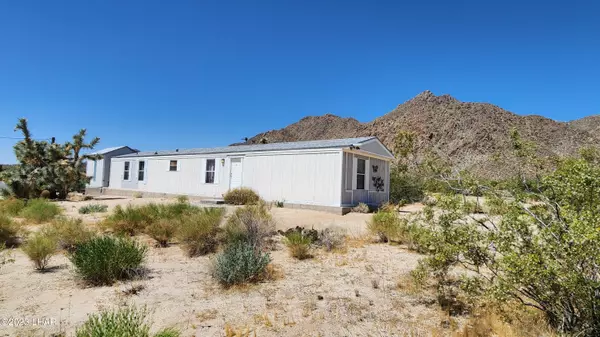 Yucca, AZ 86438,11989 Howard Rd