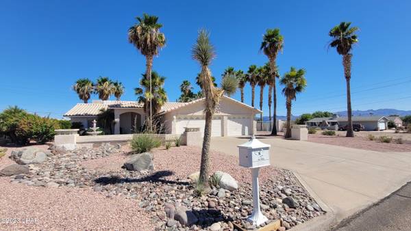 3044 Jamaica Blvd S, Lake Havasu City, AZ 86406