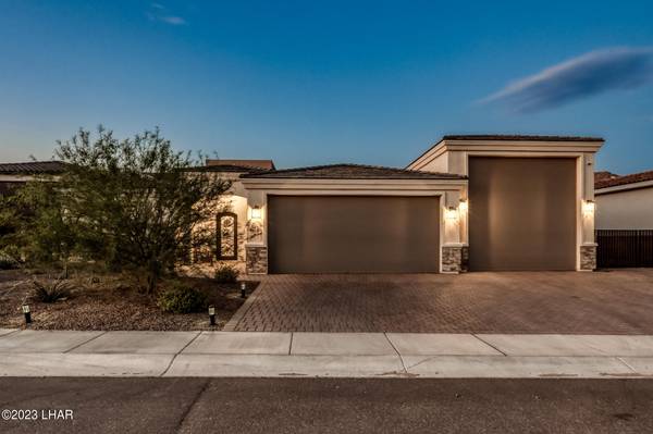 8019 Corte De Las Arboles, Lake Havasu City, AZ 86406