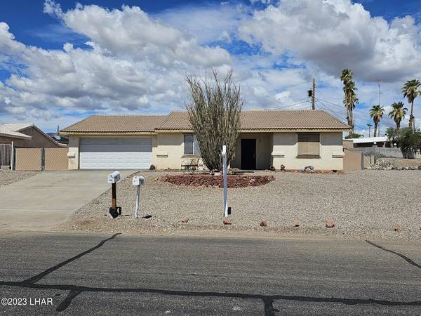 688 Aloha Dr, Lake Havasu City, AZ 86406