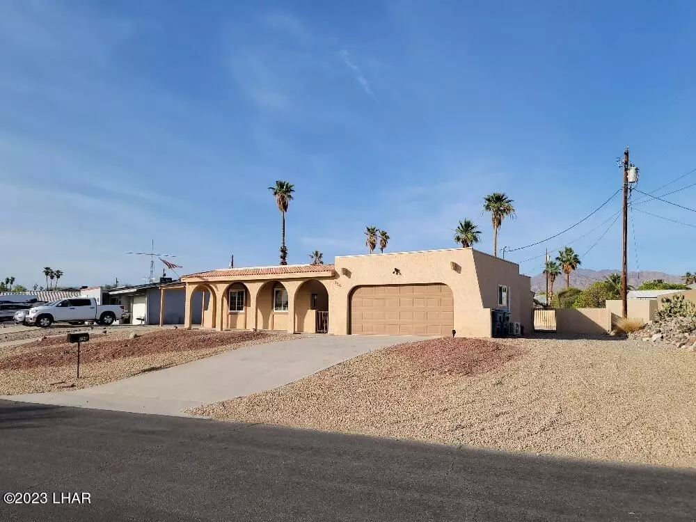 Lake Havasu City, AZ 86403,196 Wayfarer Ln