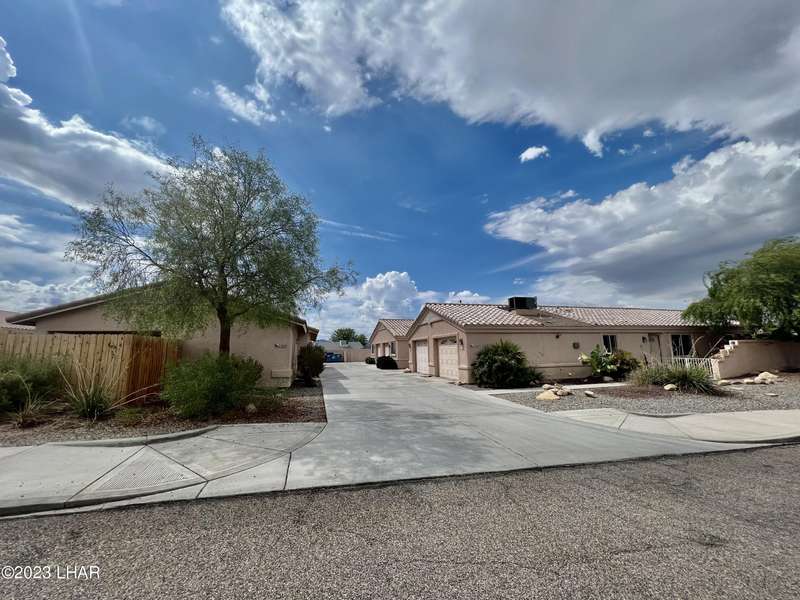 3560 Lost Dutchman Dr #105, Lake Havasu City, AZ 86406