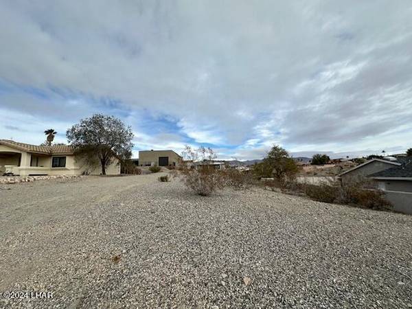 2369 Clarke Pl, Lake Havasu City, AZ 86403