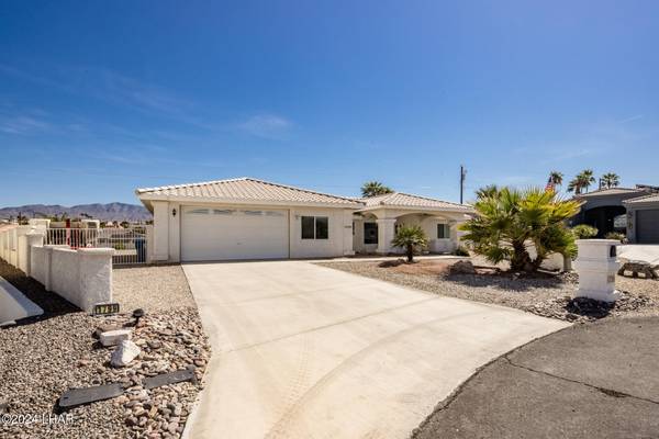 1799 Cessna Bay, Lake Havasu City, AZ 86404