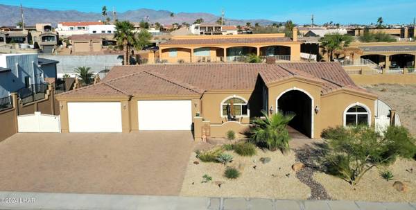 1733 Sailing Hawks Dr,  Lake Havasu City,  AZ 86404