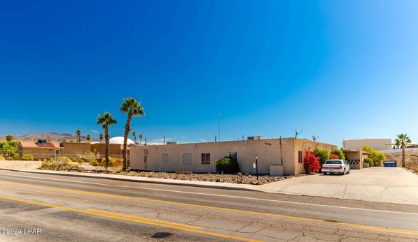 2672 Jamaica Blvd S #5, Lake Havasu City, AZ 86406