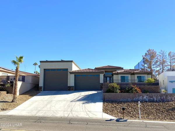 2512 Saratoga Ave, Lake Havasu City, AZ 86406