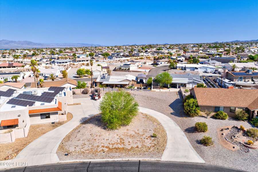 2771 Okeechobee Dr, Lake Havasu City, AZ 86406