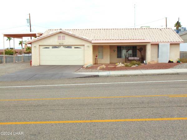 3221 Jamaica Blvd S, Lake Havasu City, AZ 86406