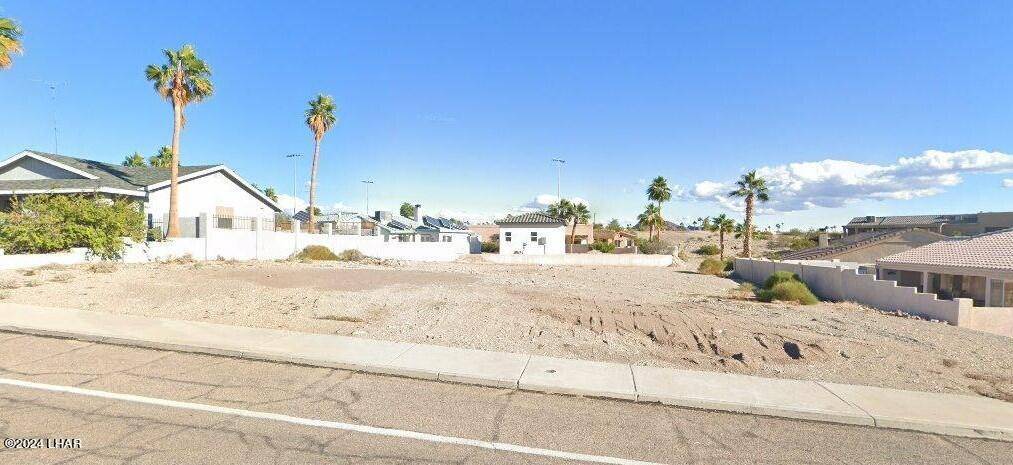 284 Mulberry Ave, Lake Havasu City, AZ 86403