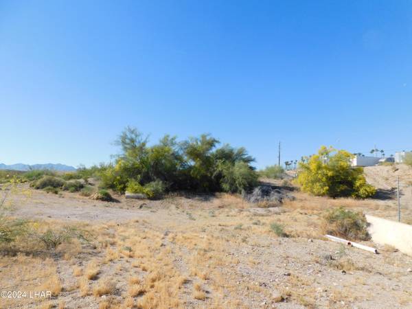 - Hwy 95 Behind Pilot Rd, Lake Havasu City, AZ 86404