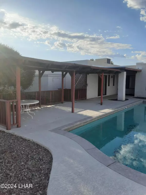 2365 Pima Dr S, Lake Havasu City, AZ 86403