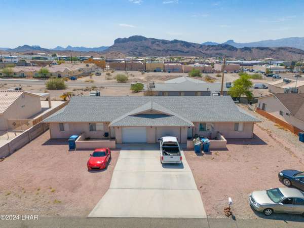 3340 Tolteca Dr, Lake Havasu City, AZ 86406