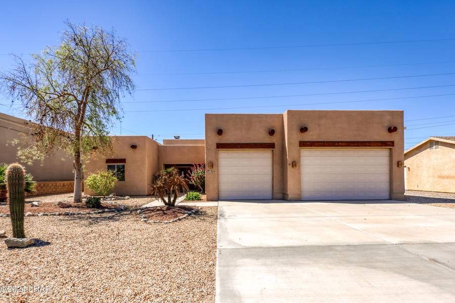 321 Hound Dr, Lake Havasu City, AZ 86404