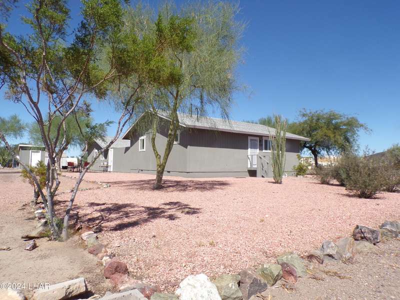 44351 Main St, Bouse, AZ 85325