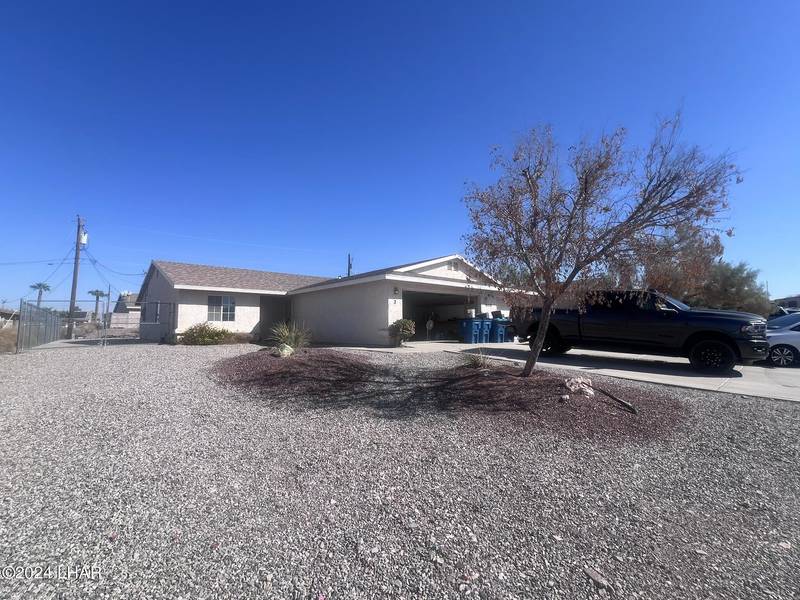 3381 Truckee Dr, Lake Havasu City, AZ 86406