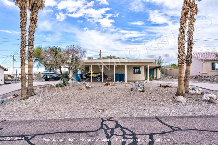 870 Sand Dab Dr #A, Lake Havasu City, AZ 86404