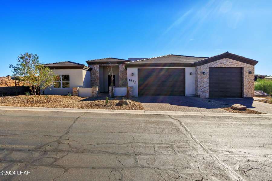 1874 E Troon Dr, Lake Havasu City, AZ 86404