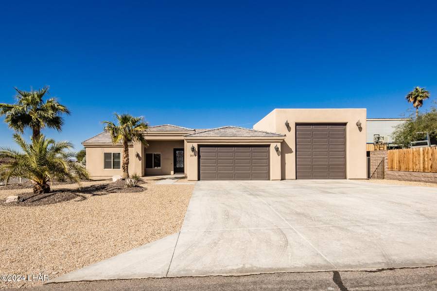 3979 Chickasaw Plz, Lake Havasu City, AZ 86406