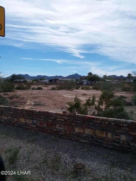 28961 Rainbow Trl, Quartzsite, AZ 85346