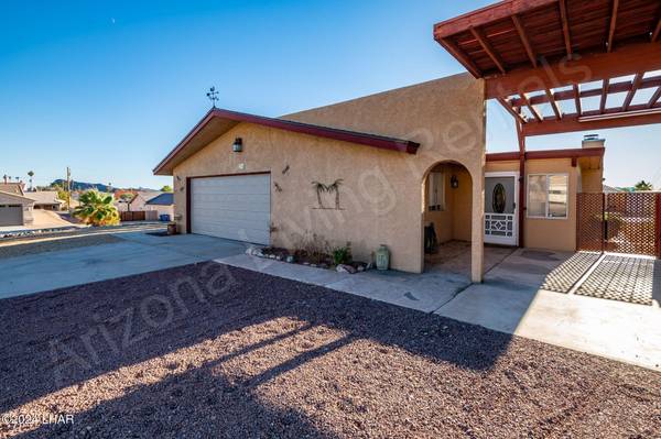 2799 Ranchero Ln, Lake Havasu City, AZ 86406