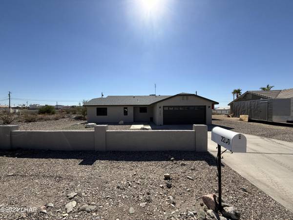 2256 Barranca Dr, Lake Havasu City, AZ 86403