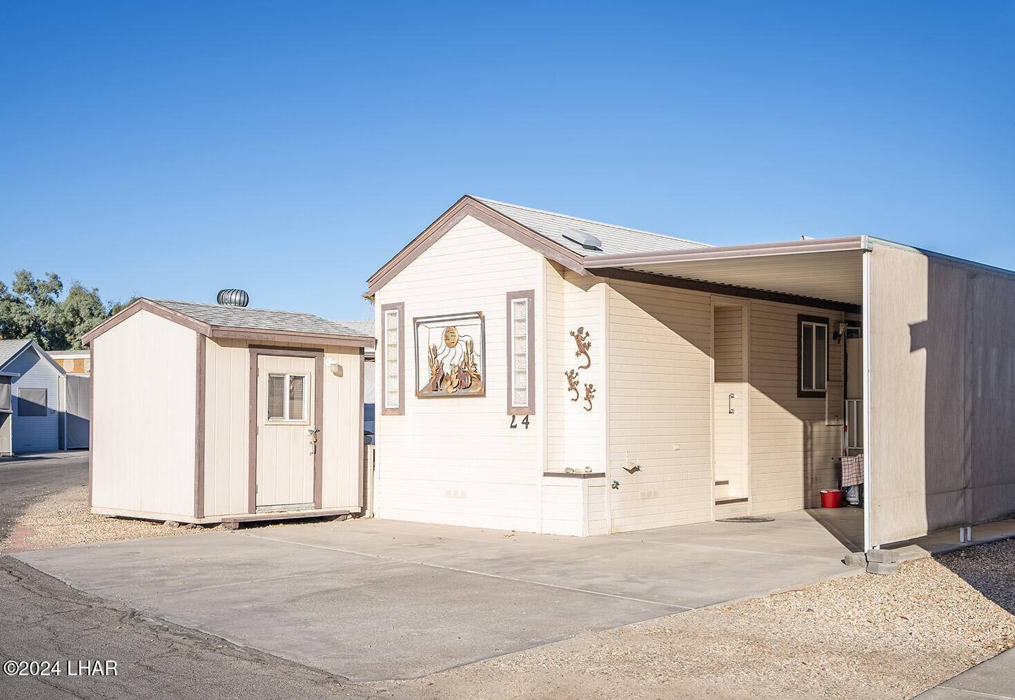 1534 Beachcomber Blvd #L4, Lake Havasu City, AZ 86403