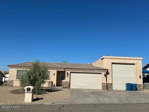 2413 San Juan Dr, Lake Havasu City, AZ 86403