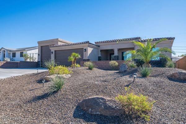 2872 Janet Dr, Lake Havasu City, AZ 86404