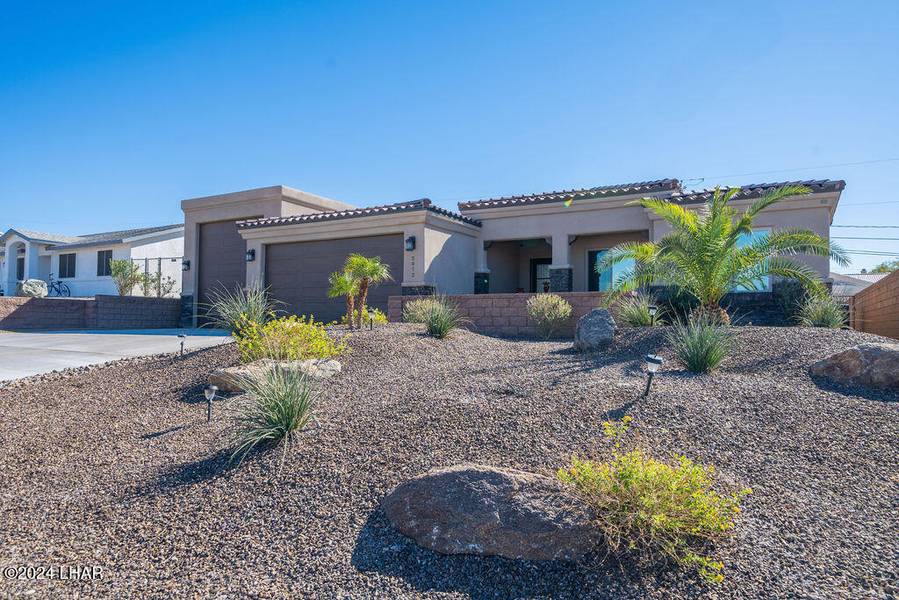 2872 Janet Dr, Lake Havasu City, AZ 86404