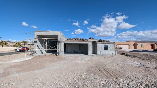 790 Desert View Dr, Lake Havasu City, AZ 86404